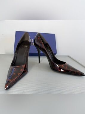 New Stuart Weitzman brown tortoise patent leather pointy heels stilettos shoes 8